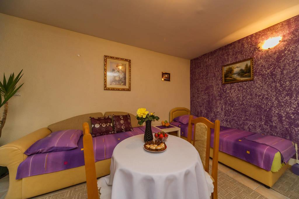 Apartmani Marija Sutomore Bagian luar foto